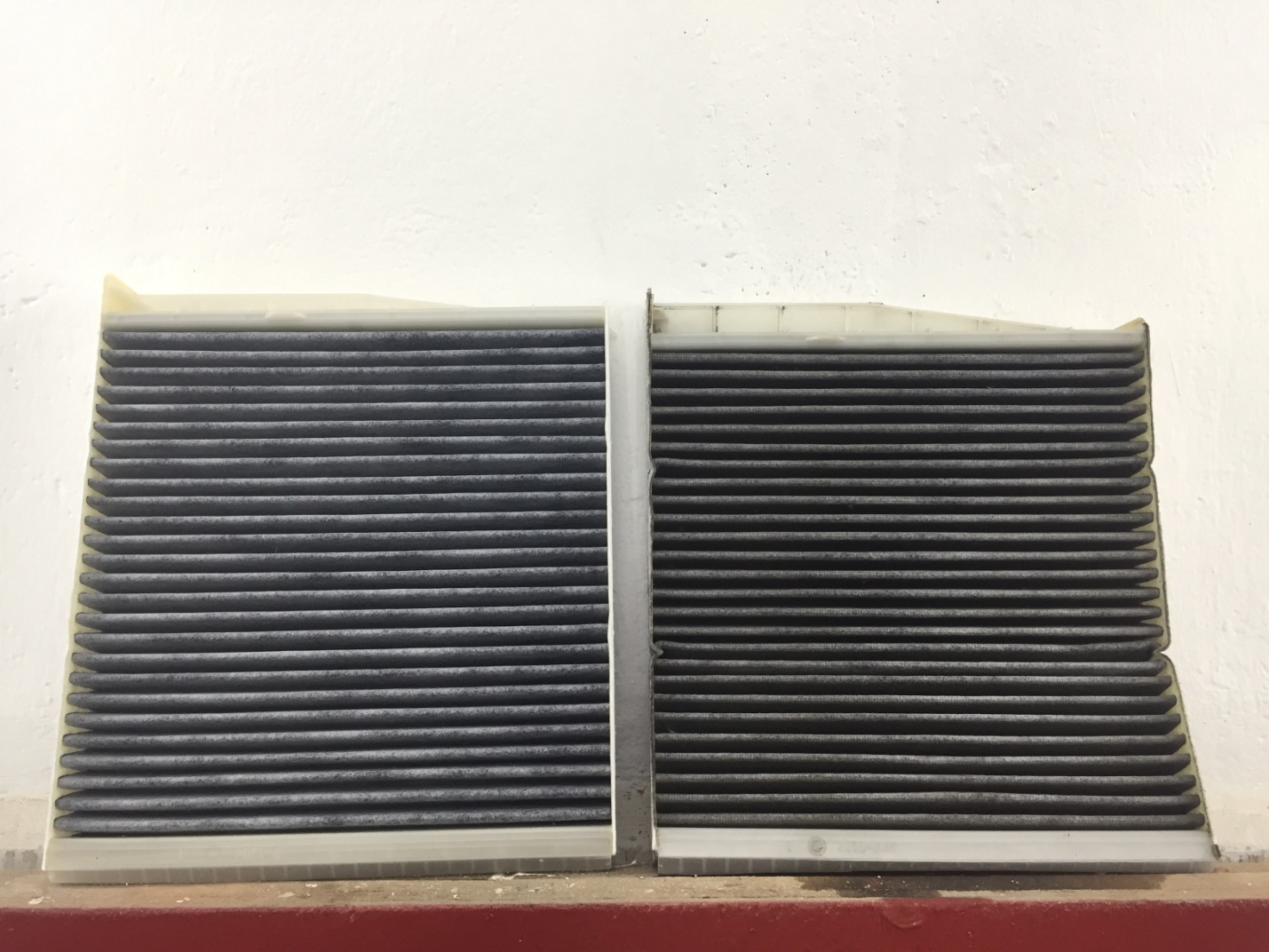 замена салонного фильтра Вольво хс90